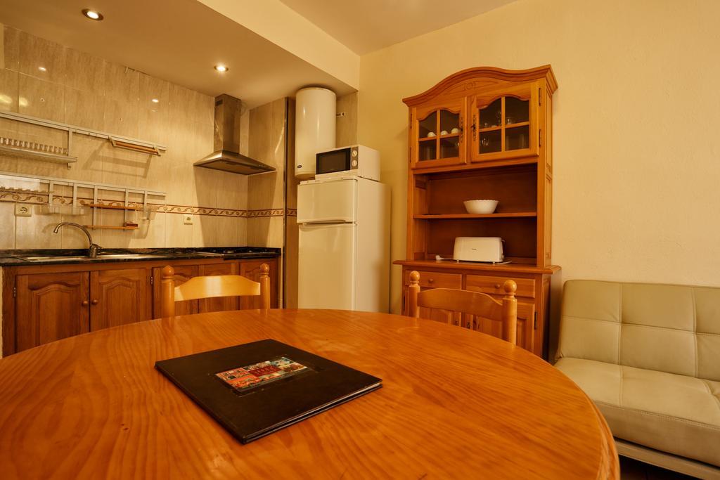 Apartaments Populetus Poboleda Екстериор снимка