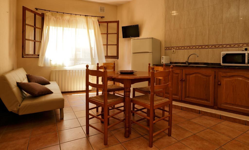 Apartaments Populetus Poboleda Екстериор снимка