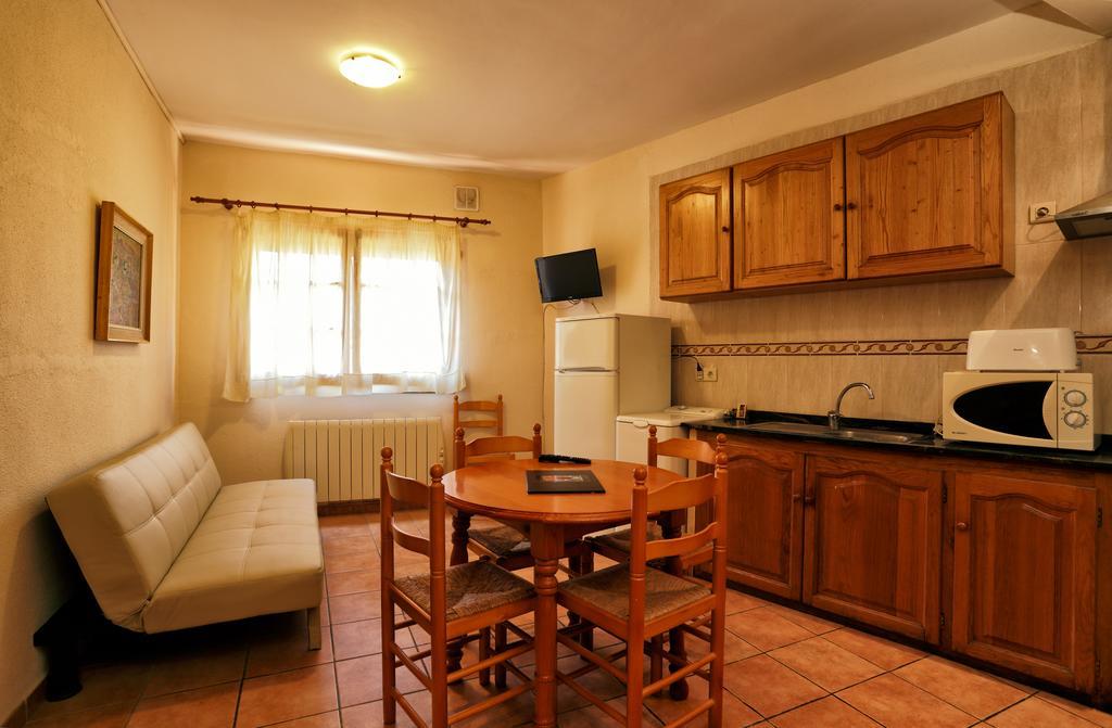 Apartaments Populetus Poboleda Екстериор снимка