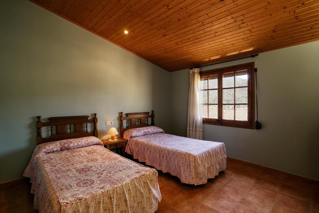 Apartaments Populetus Poboleda Екстериор снимка